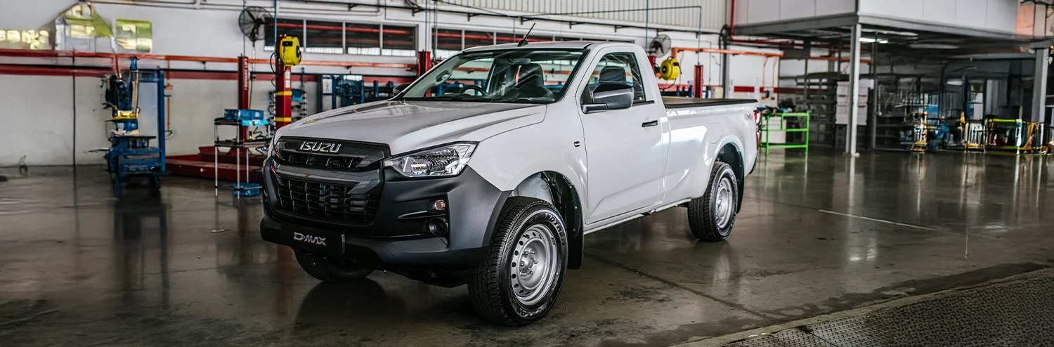 Fuzion isuzu D-Max Single Cab banner